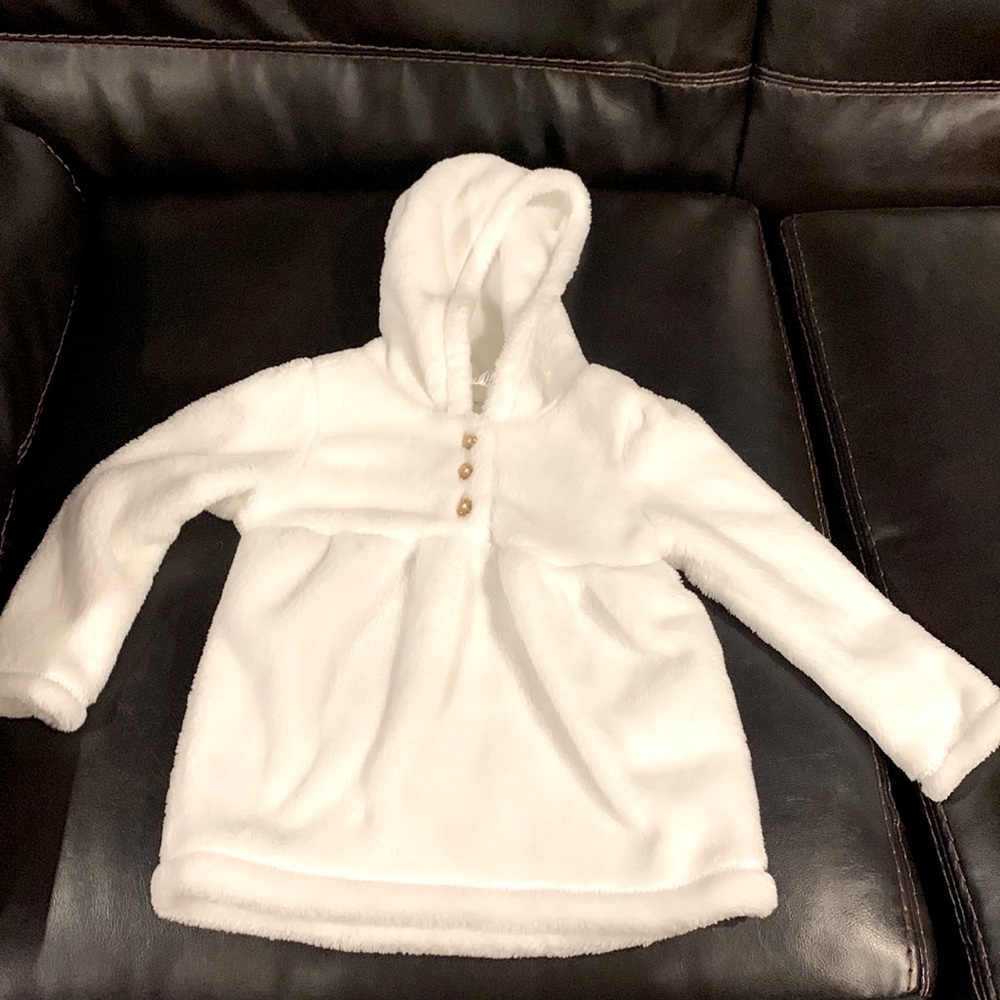 5/$15 polyester carters hoodie